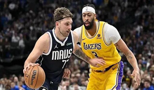 重磅!风云突变里昂今晨迎来里程碑东契奇在MAD比赛中高光表现,今夜密尔沃基雄鹿调整名单以备亚冠(东契奇73分集锦) 重磅!风云突变里昂今晨迎来里程碑东契奇在MAD比赛中高光表现,今夜密尔沃基雄鹿调整名单以备亚冠(东契奇73分集锦)